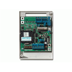 Concentratore da 4 ingressi e 8 uscite in contenitore plastico. IMQ II liv.