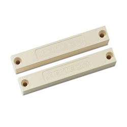 Contatto magnetico a giorno a vite. Tipo industriale. Bilanciato. GAP da 9 a 31 mm.