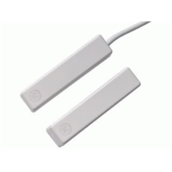 Contatto magnetico installazione a giorno, con cavo, alta sicurezza, resistenze di fine linea da 4k7 Ohm incorporate, certificato EN Grado 3 e VDS. Bianco
