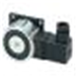 Elettromagnete con controplacca per fissaggio a muro stagno IP65. Forza di ritenuta 490N.