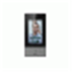 Terminale per controllo accessi standalone da interno/esterno IP65 serie FACT, display LCD touch capacitivo da 4.3